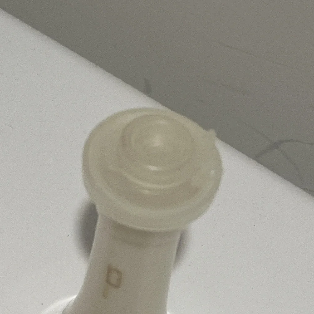 Tupperware vintage hourglass